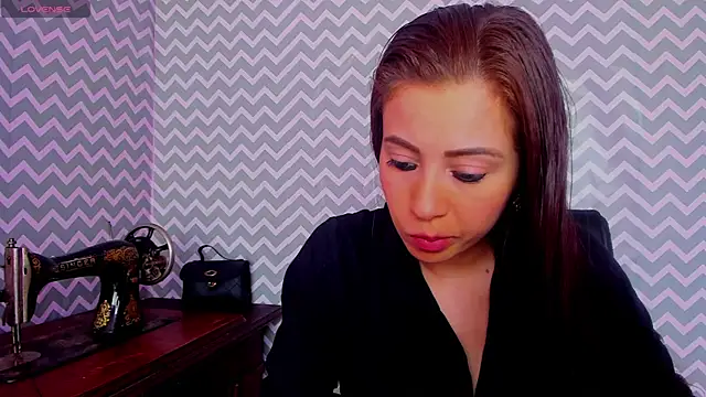 hanna hell  online show from March 14, 2026, 4:12 pm