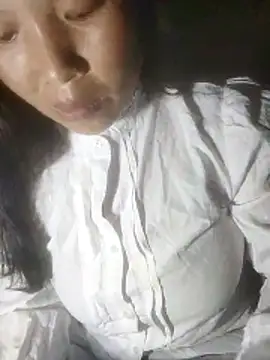 Yang-my- online show from February 12, 2026, 1:17 pm