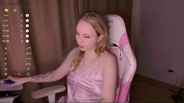 lilMelaniloveis online show from May 31, 2026, 8:21 am