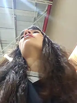 VelvetSolez online show from April 15, 2026, 10:54 pm