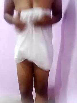 Malee S online show from April 2, 2026, 4:10 am