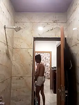 Sam03s online show from April 11, 2026, 3:49 pm