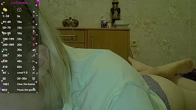 CurvyWild Lady30 online show from February 28, 2026, 3:46 pm