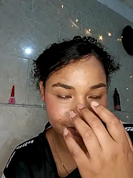 Snapshot of BrianaSweetxxx chatting on March 14, 2026, 3:06 pm BrianaSweetxxx online show from March 14, 2026, 3:06 pm