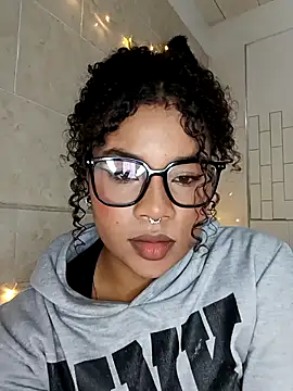 Snapshot of BrianaSweetxxx chatting on April 12, 2026, 4:06 am BrianaSweetxxx online show from April 12, 2026, 4:06 am