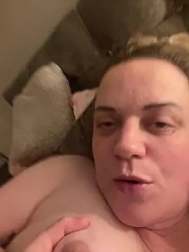 Piper Milf 36 online show from February 24, 2026, 10:41 pm