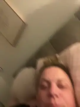 Piper Milf 36 online show from April 18, 2026, 9:59 pm