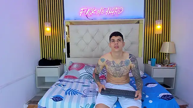 Adventurous Boys online show from March 15, 2026, 6:03 pm