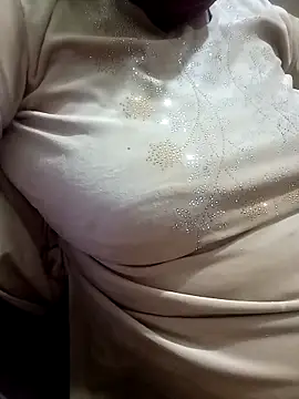 Snapshot of Simran_008 chatting on February 20, 2026, 1:22 pm Simran 008 online show from February 20, 2026, 1:22 pm