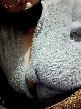 Snapshot of Simran_008 chatting on March 1, 2026, 11:51 pm Simran 008 online show from March 1, 2026, 11:51 pm