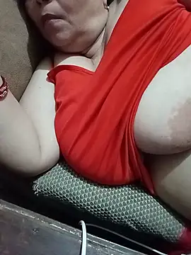 Simran 008 online show from May 26, 2026, 10:39 pm