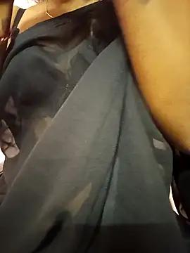 manu sexy  online show from March 25, 2026, 4:13 pm