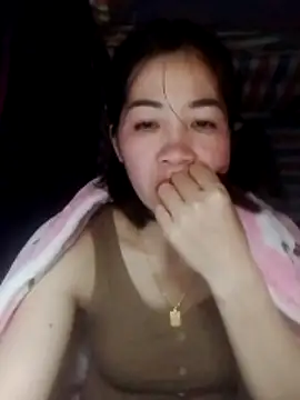 Snapshot of -Lundy- chatting on February 19, 2026, 3:57 am -Lundy- online show from February 19, 2026, 3:57 am