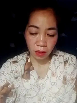 Snapshot of -Lundy- chatting on February 22, 2026, 2:37 pm -Lundy- online show from February 22, 2026, 2:37 pm