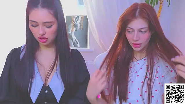 Sofia Plump online show from April 7, 2026, 9:54 am