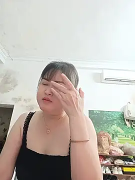 Kee-kimlee online show from July 8, 2026, 10:25 pm