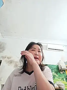 Kee-kimlee online show from August 3, 2026, 9:48 am