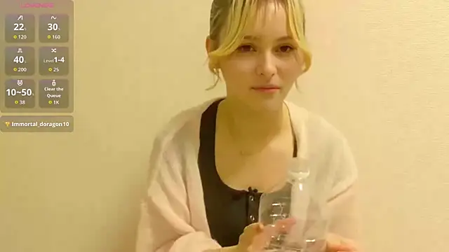 Snapshot of e_ri_ka93 chatting on March 7, 2026, 11:29 am e ri ka93 online show from March 7, 2026, 11:29 am