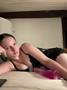 Mis-Elisa96 online show from July 10, 2026, 11:40 pm