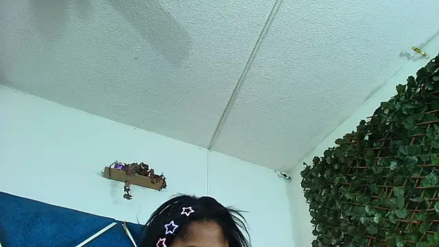 AlexaRousse4u online show from July 22, 2026, 12:02 am