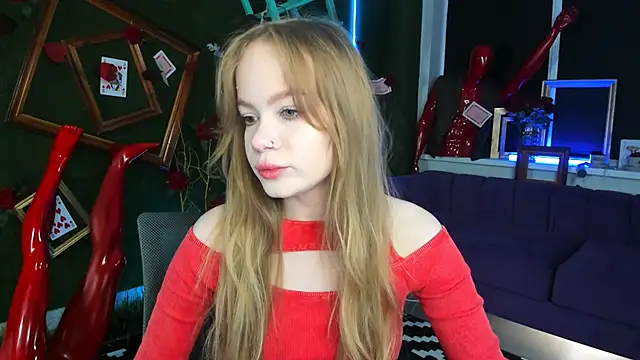 AmyNox online show from April 7, 2026, 5:08 am