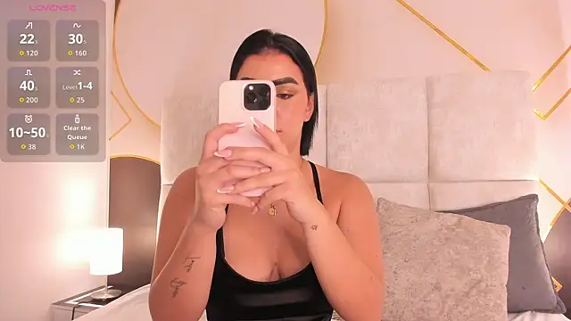 caroo giraldo   online show from April 5, 2026, 11:40 am