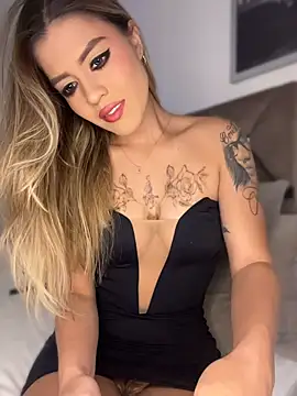 GabrielaS  online show from May 15, 2026, 10:28 pm