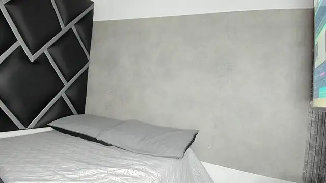 dulce 34 online show from March 2, 2026, 8:26 pm