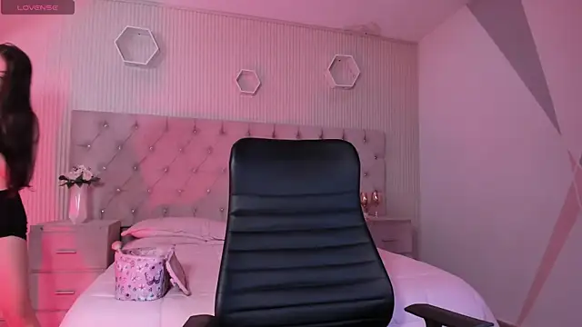 Snapshot of DulcePrince_ chatting on March 11, 2026, 4:02 pm DulcePrince online show from March 11, 2026, 4:02 pm