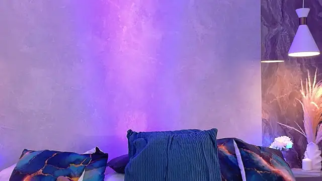 Snapshot of Hannah-Prada chatting on April 8, 2026, 11:43 am Hannah-Prada online show from April 8, 2026, 11:43 am