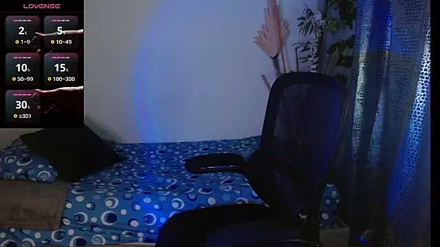 eithan jonnes online show from April 1, 2026, 9:01 pm