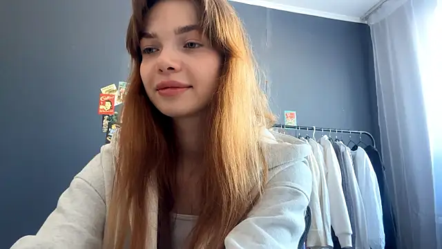 TaliaOgwynn online show from February 11, 2026, 9:03 am