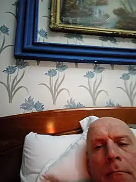 Snapshot of sk8brd_snwbrd_no_snitch chatting on March 4, 2026, 2:50 am sk8brd snwbrd no snitch online show from March 4, 2026, 2:50 am