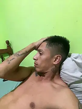 Snapshot of lpm125 chatting on April 2, 2026, 3:26 am lpm125 online show from April 2, 2026, 3:26 am