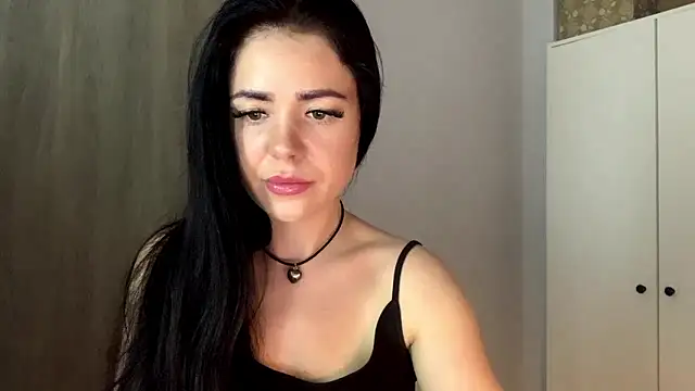 NicoleSensual online show from March 4, 2026, 6:25 pm