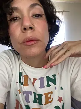 JeanneDuval8888 online show from March 13, 2026, 10:16 pm