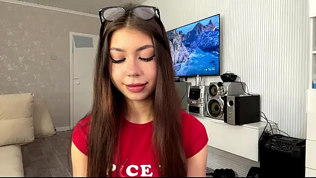 Snapshot of You_Club_Winx chatting on March 14, 2026, 11:15 am You Club Winx online show from March 14, 2026, 11:15 am