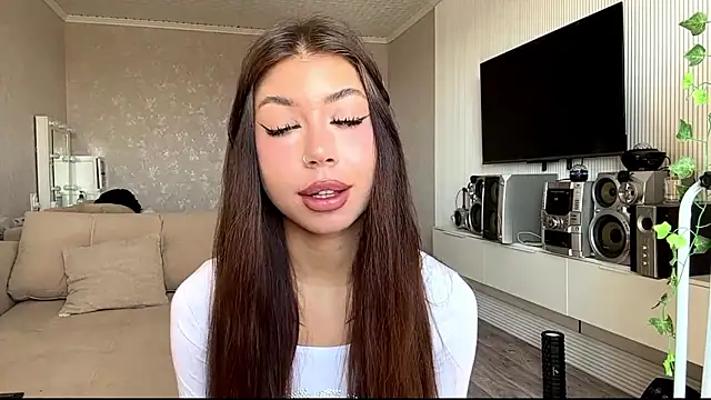 Snapshot of You_Club_Winx chatting on March 23, 2026, 7:12 am You Club Winx online show from March 23, 2026, 7:12 am