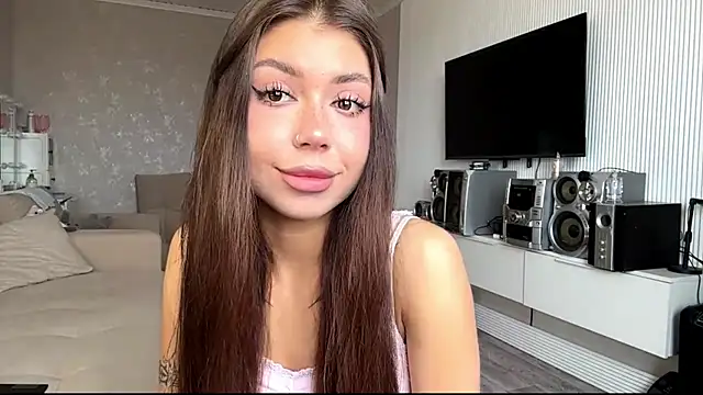 Snapshot of You_Club_Winx chatting on April 9, 2026, 7:14 am You Club Winx online show from April 9, 2026, 7:14 am