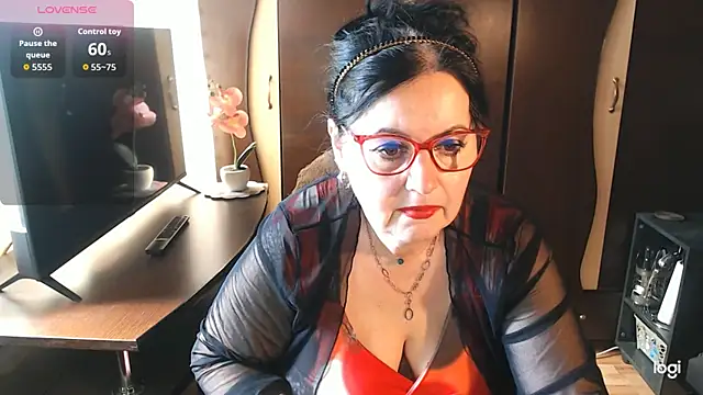 Snapshot of exiMIlf chatting on March 3, 2026, 11:38 am exiMIlf online show from March 3, 2026, 11:38 am