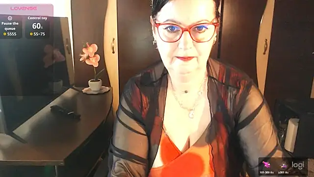 exiMIlf online show from May 13, 2026, 11:29 am