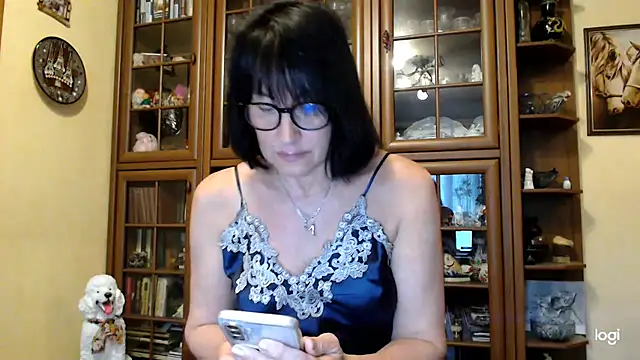 Vlastelina online show from May 29, 2026, 3:21 pm
