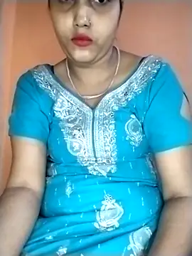 Nency Love143 online show from April 27, 2026, 6:06 pm