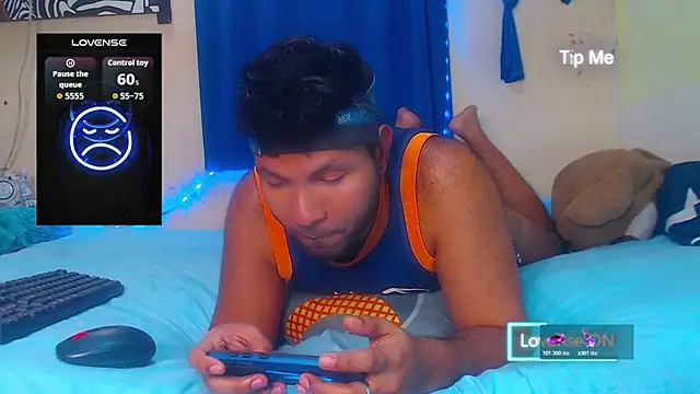 Snapshot of SamiQadir chatting on February 20, 2026, 6:30 pm SamiQadir online show from February 20, 2026, 6:30 pm