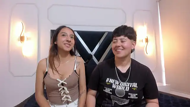 Gaia n Nix online show from February 10, 2026, 8:13 pm