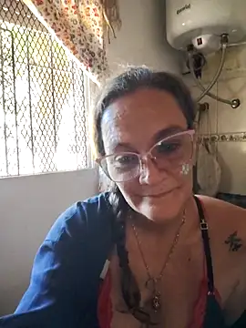 Snapshot of Nanybeach chatting on February 21, 2026, 8:10 pm Nanybeach online show from February 21, 2026, 8:10 pm