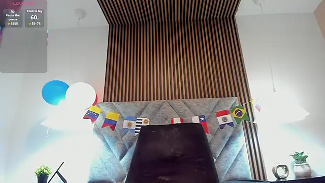Snapshot of Kendra-Rousee chatting on July 6, 2026, 3:03 pm Kendra-Rousee online show from July 6, 2026, 3:03 pm