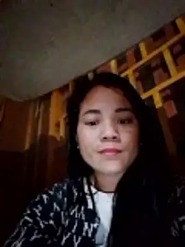 Snapshot of molly-xx chatting on March 9, 2026, 7:18 pm molly-xx online show from March 9, 2026, 7:18 pm