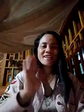 Snapshot of molly-xx chatting on April 4, 2026, 11:08 am molly-xx online show from April 4, 2026, 11:08 am