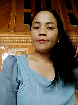 Snapshot of molly-xx chatting on June 20, 2026, 5:54 am molly-xx online show from June 20, 2026, 5:54 am